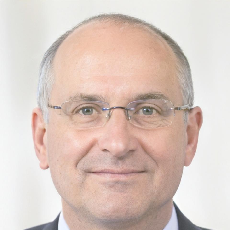 Porträt von Hendrik Schuster